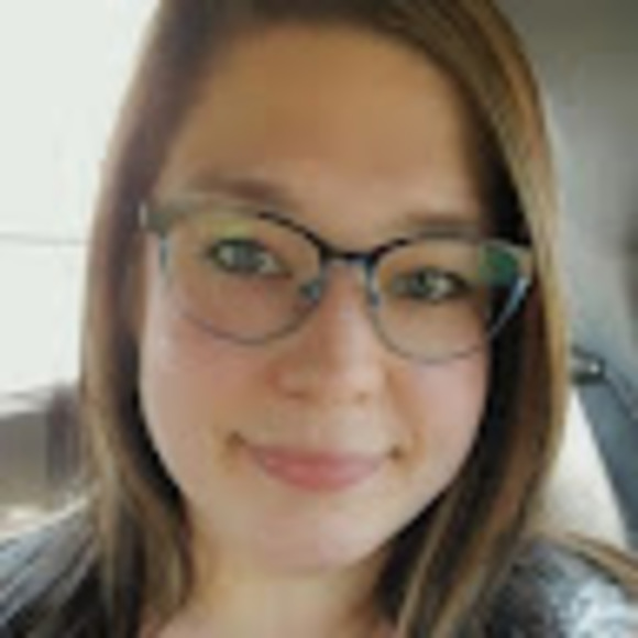 Meet your Posher, Elizabeth - Picture 1 of 1